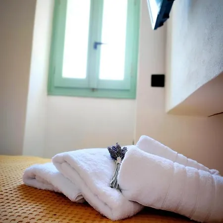 Mparmpa Nikoli Skyros